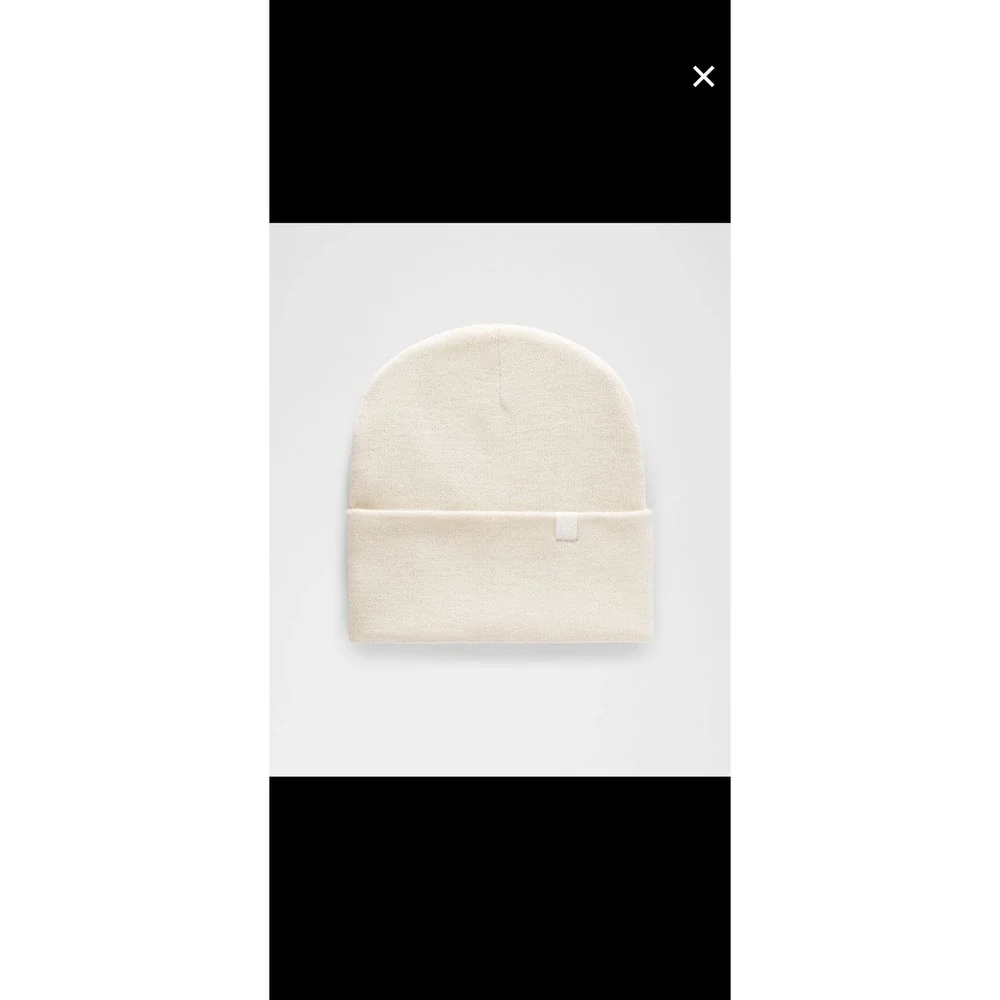 Lululemon NWT Unisex Warm Revelation Beanie Cream Merino Wool Blend‎